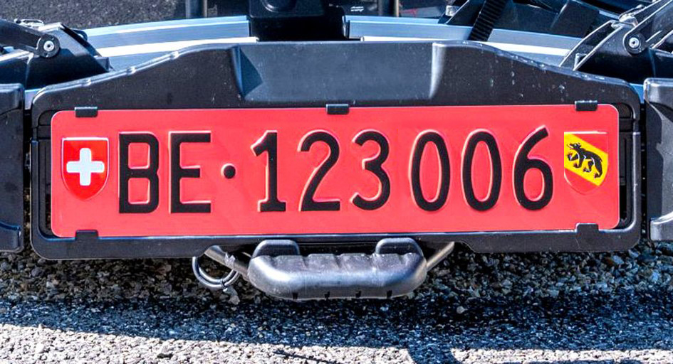 swiss-red-license-plates2.jpg